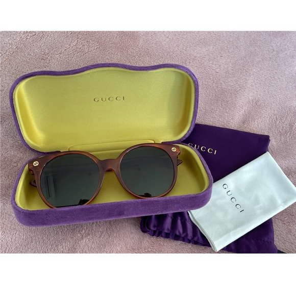Gucci Accessories - Authentic Gucci Sunglasses